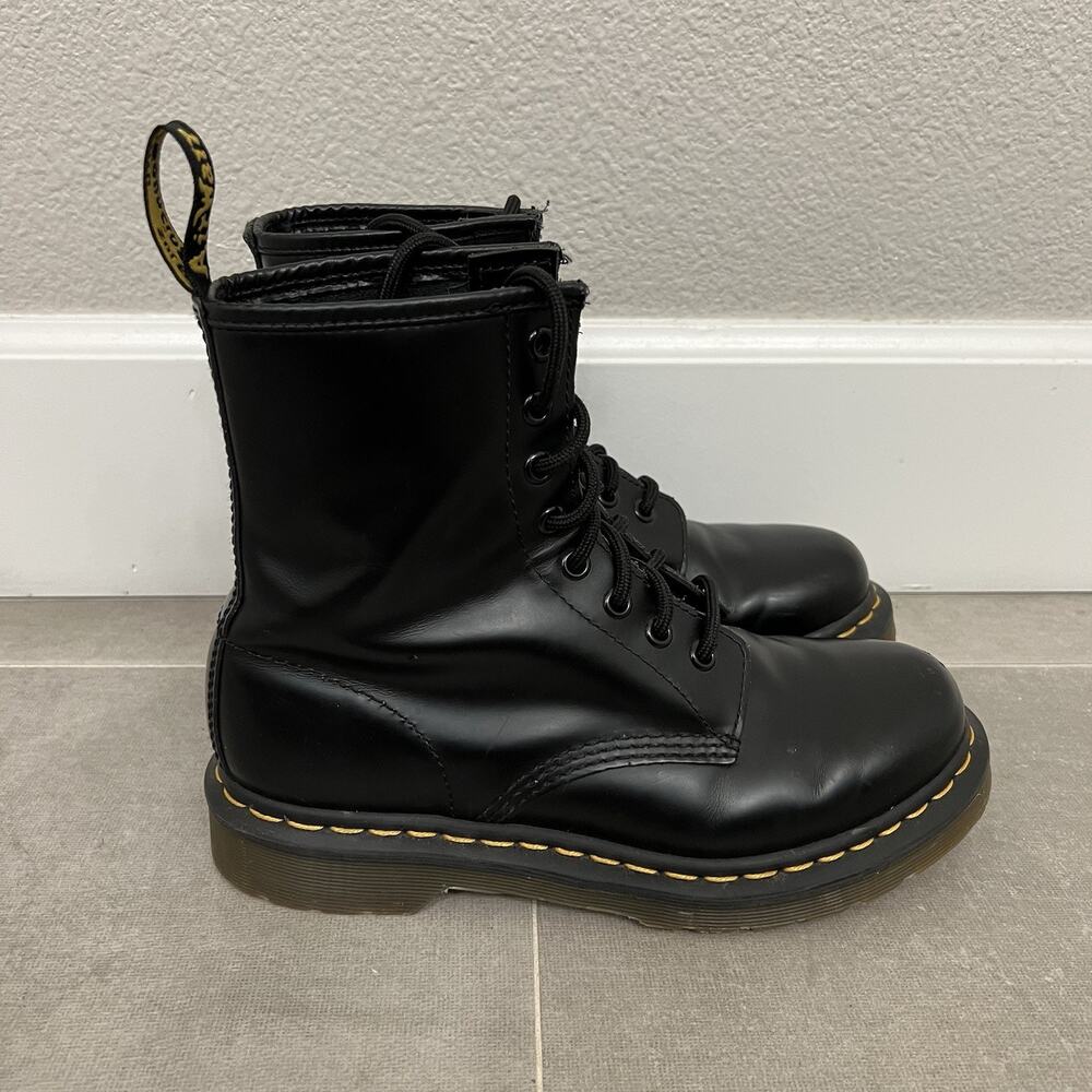 Docs Martens Doc 1460 Womens 7 Black Mono Smooth Leather Lace Up Boots Shoes